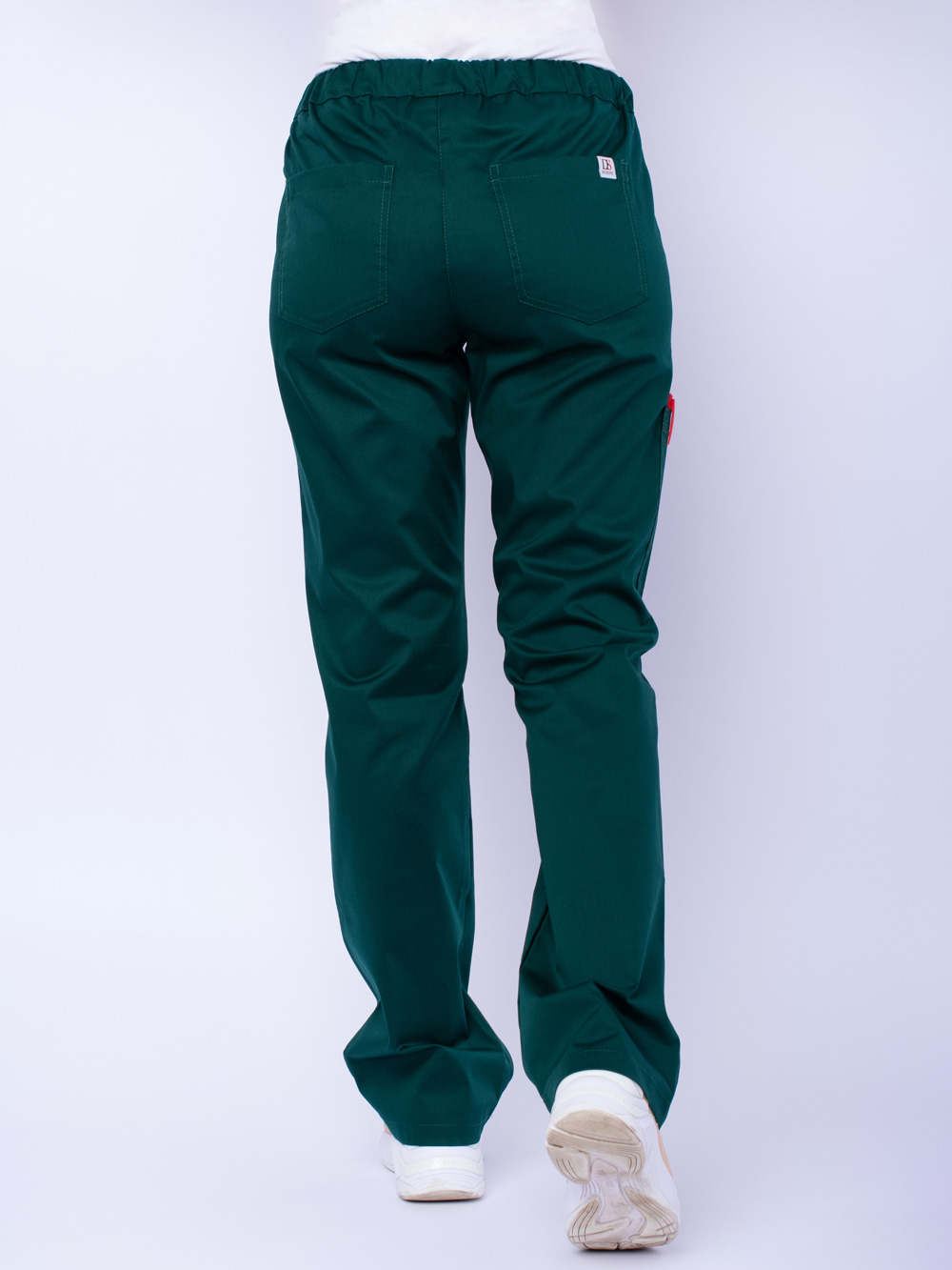 брюки-женские-медицинские-зелёные-с-карманами-на-завязках-доктор-стиль-3