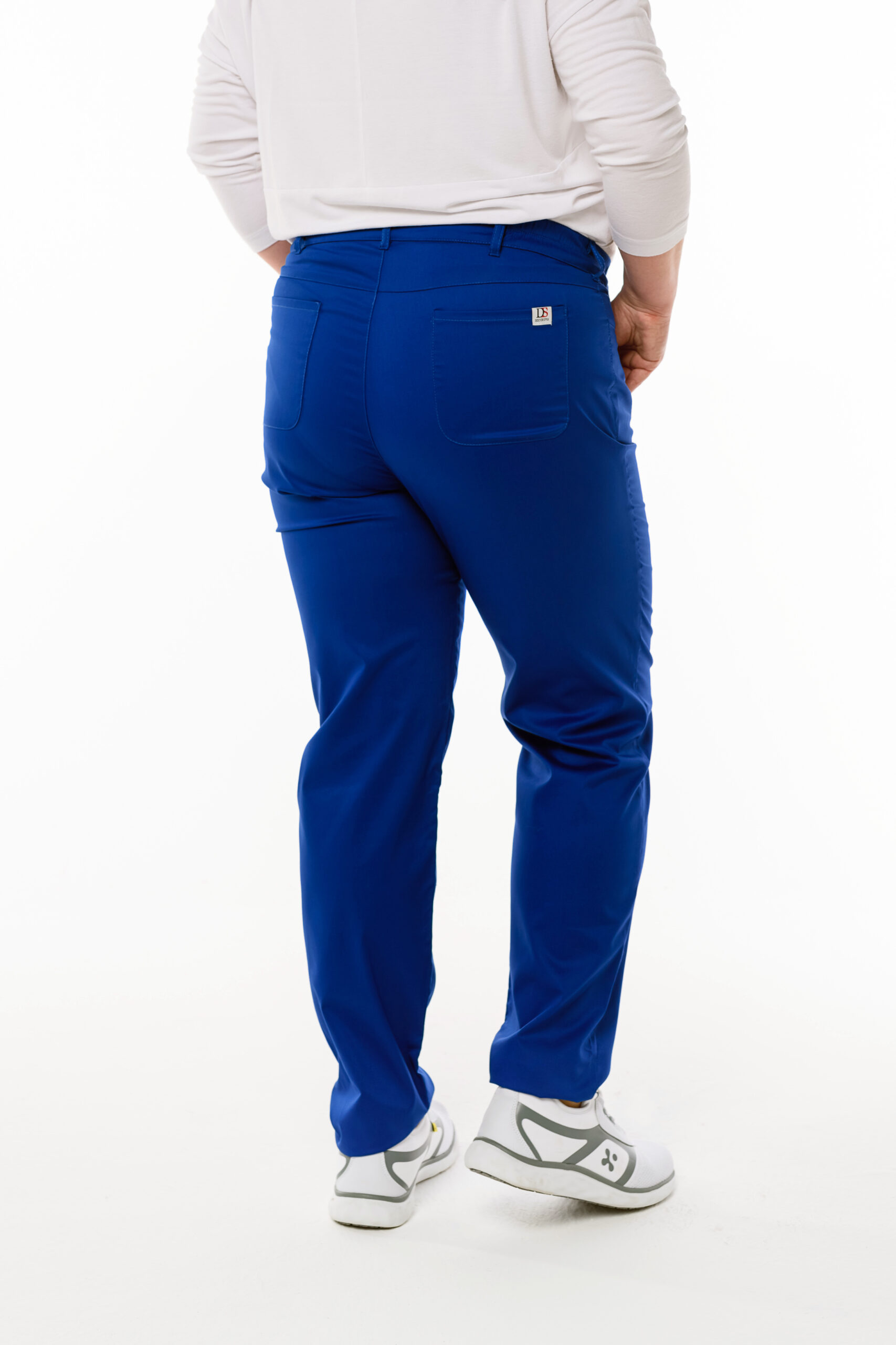 MAK_6370_done-1-scaled