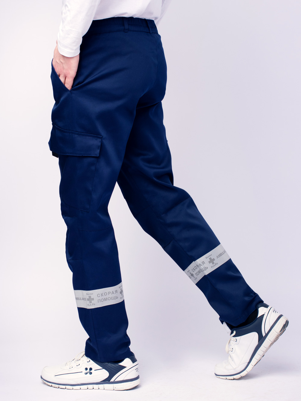 штаны-для-сотрудников-скорой-помощи-доктор-флеш-цвет-темно-синии-с-карманами-мужские-3