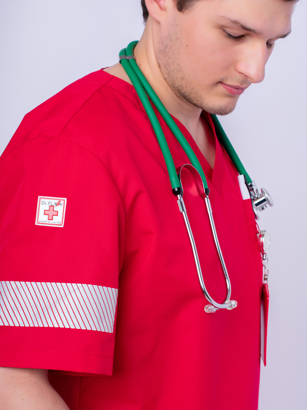 блуза-скорая-помощь-доктор-флеш-рубашка-красная-унисекс-10