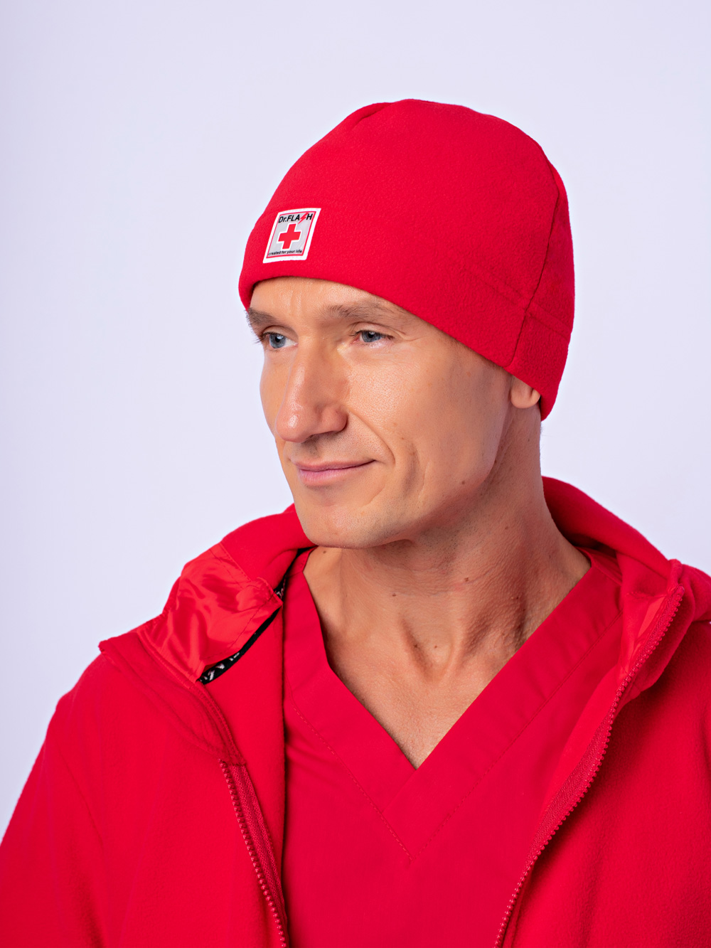 шапка-сотркдников-скорой-помощи-доктор-шлеш-красный-4