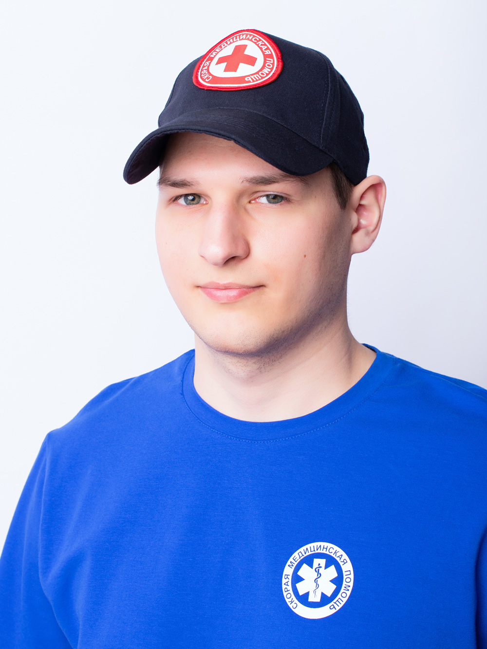Кепка-темно-синяя-бейсболка-с-нашивкой-скорая-помощь-доктор-флеш