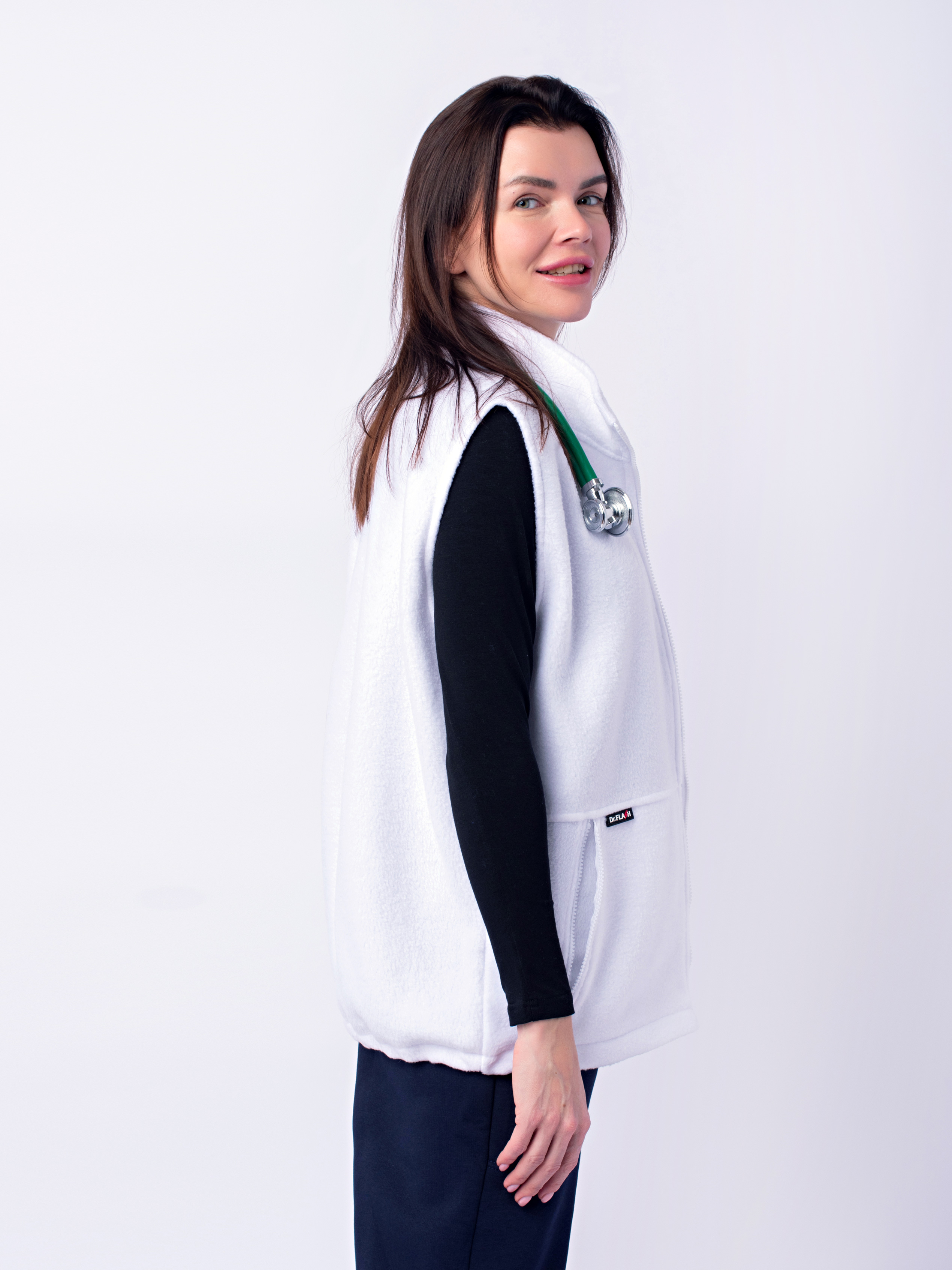 Флисовый-Жилет-Лисса--белый-12