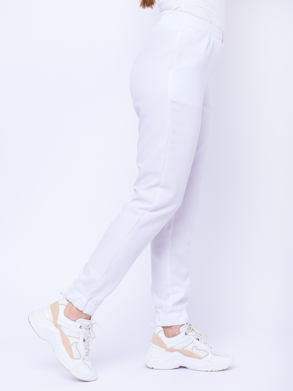 брюки-белые-медицинские-женские-релакс-доктор-стиль-6