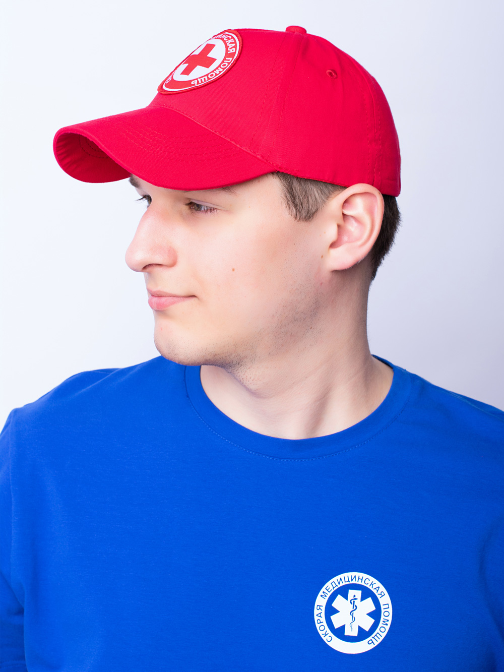 Кепка-красная-бейсболка-с-нашивкой-скорая-помощь-доктор-флеш-5