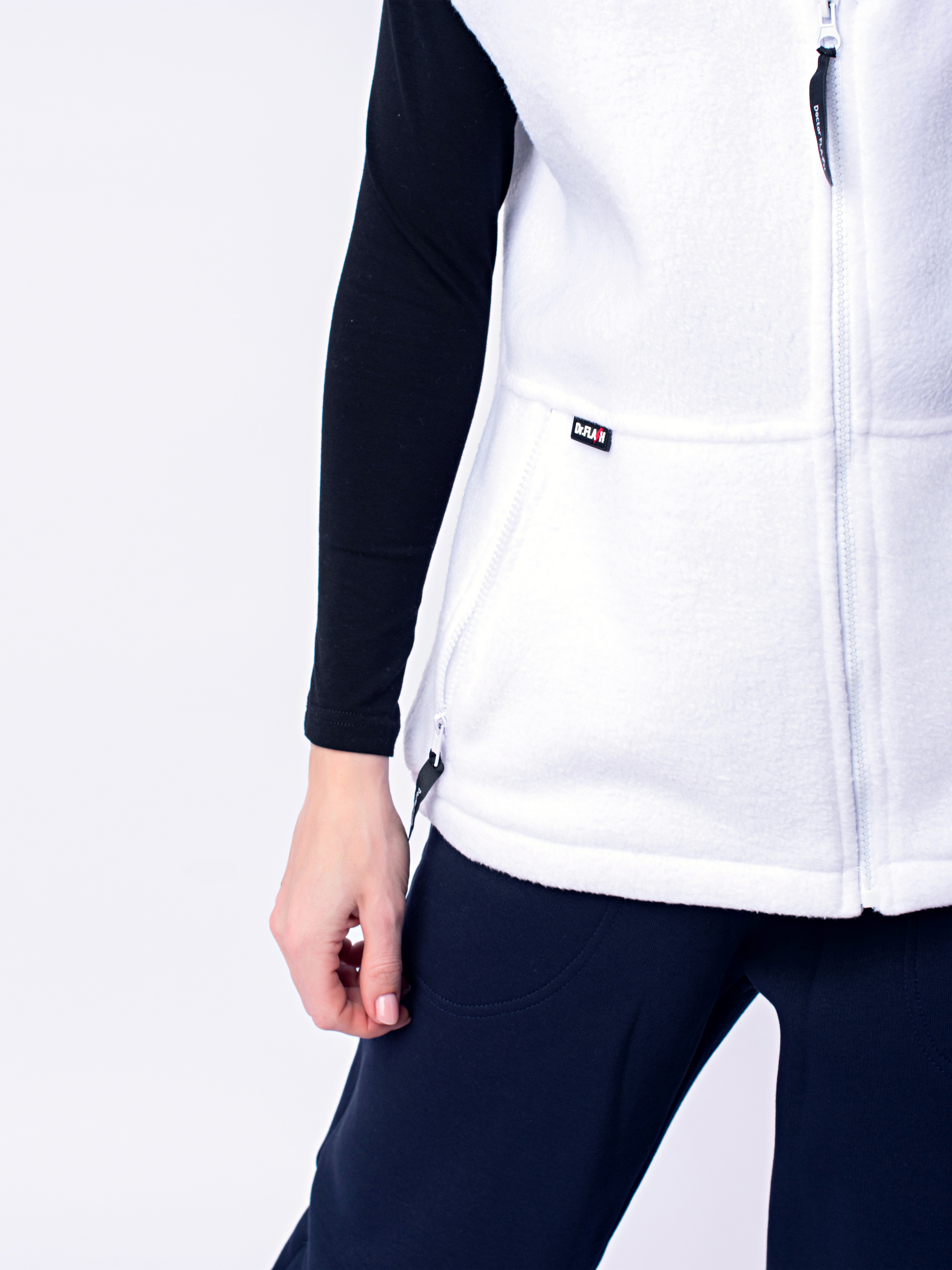 Флисовый-Жилет-Лисса--белый-13