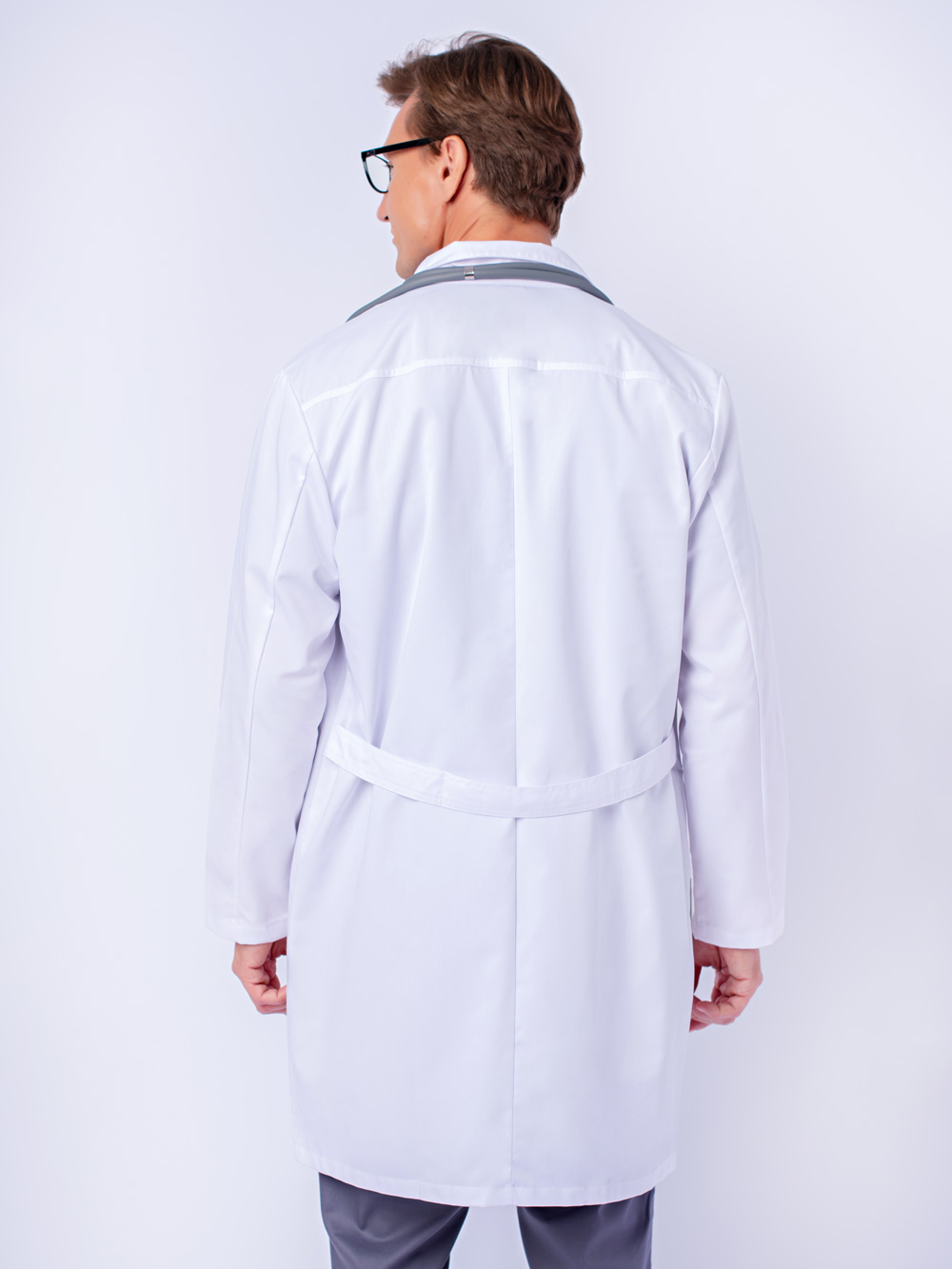 халат-медициеский-практик-мужской-доктор-стиль-с-карманами-7