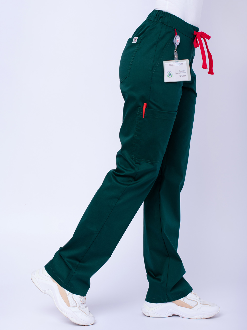 брюки-женские-медицинские-зелёные-с-карманами-на-завязках-доктор-стиль-5