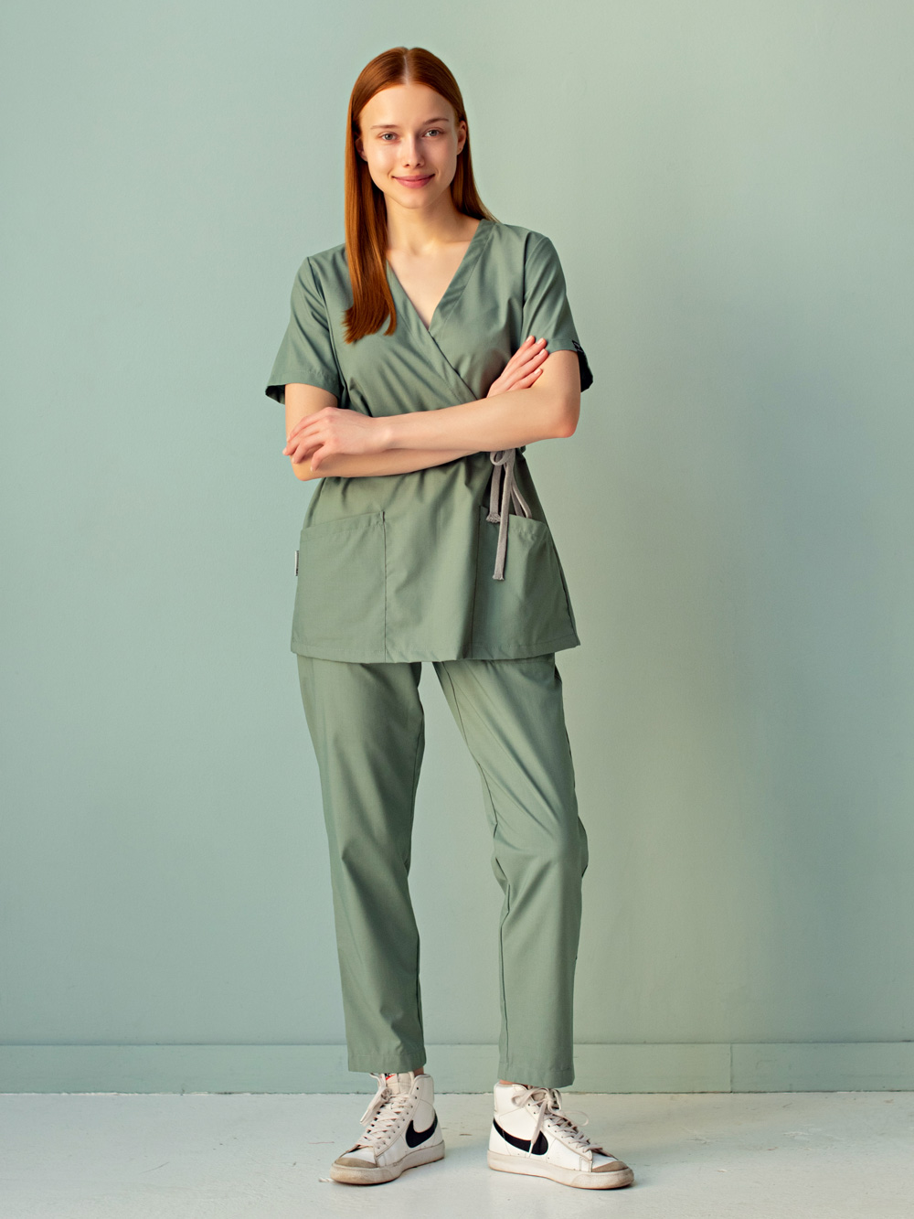костюм-медицинский-женский-доктор-стиль-3