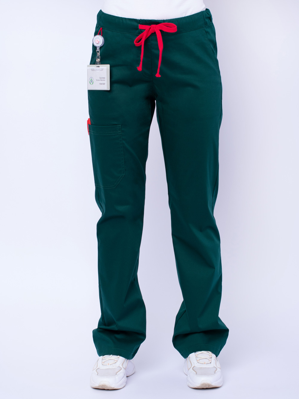 брюки-женские-медицинские-зелёные-с-карманами-на-завязках-доктор-стиль-1