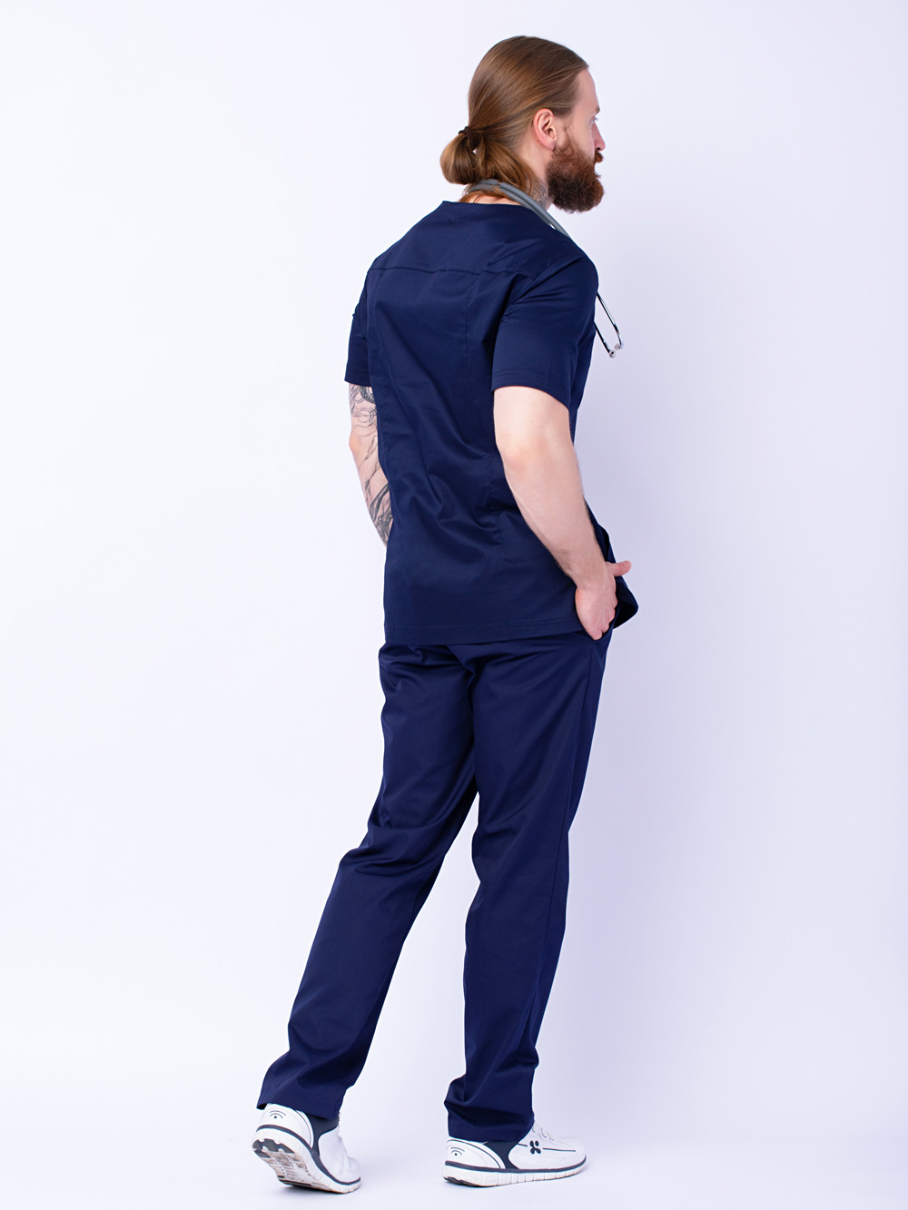 блуза-медицинская-рубашка-темно-синяя-доктор-стиль-мужская-с-карманами-3