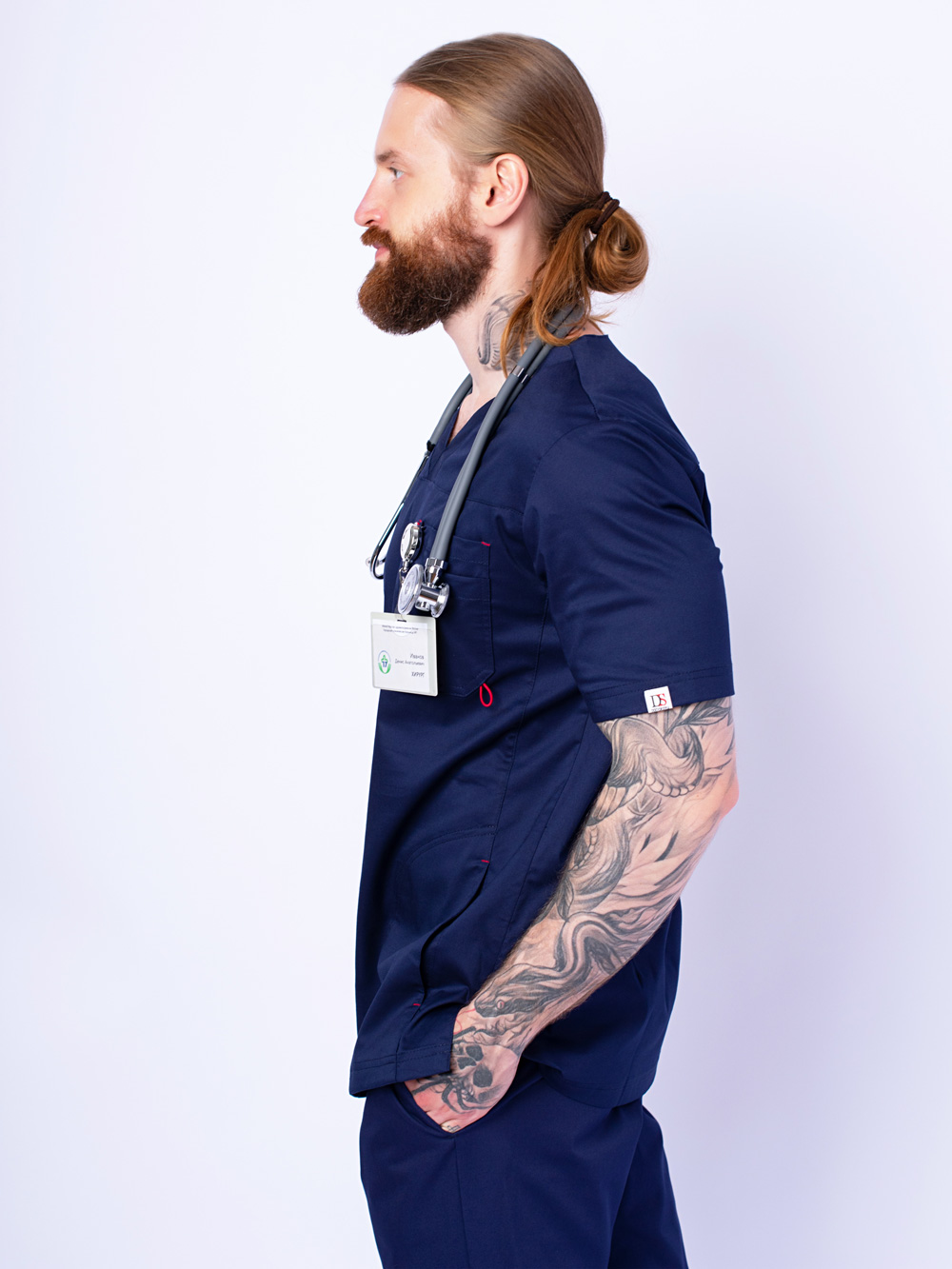 блуза-медицинская-рубашка-темно-синяя-доктор-стиль-мужская-с-карманами-6