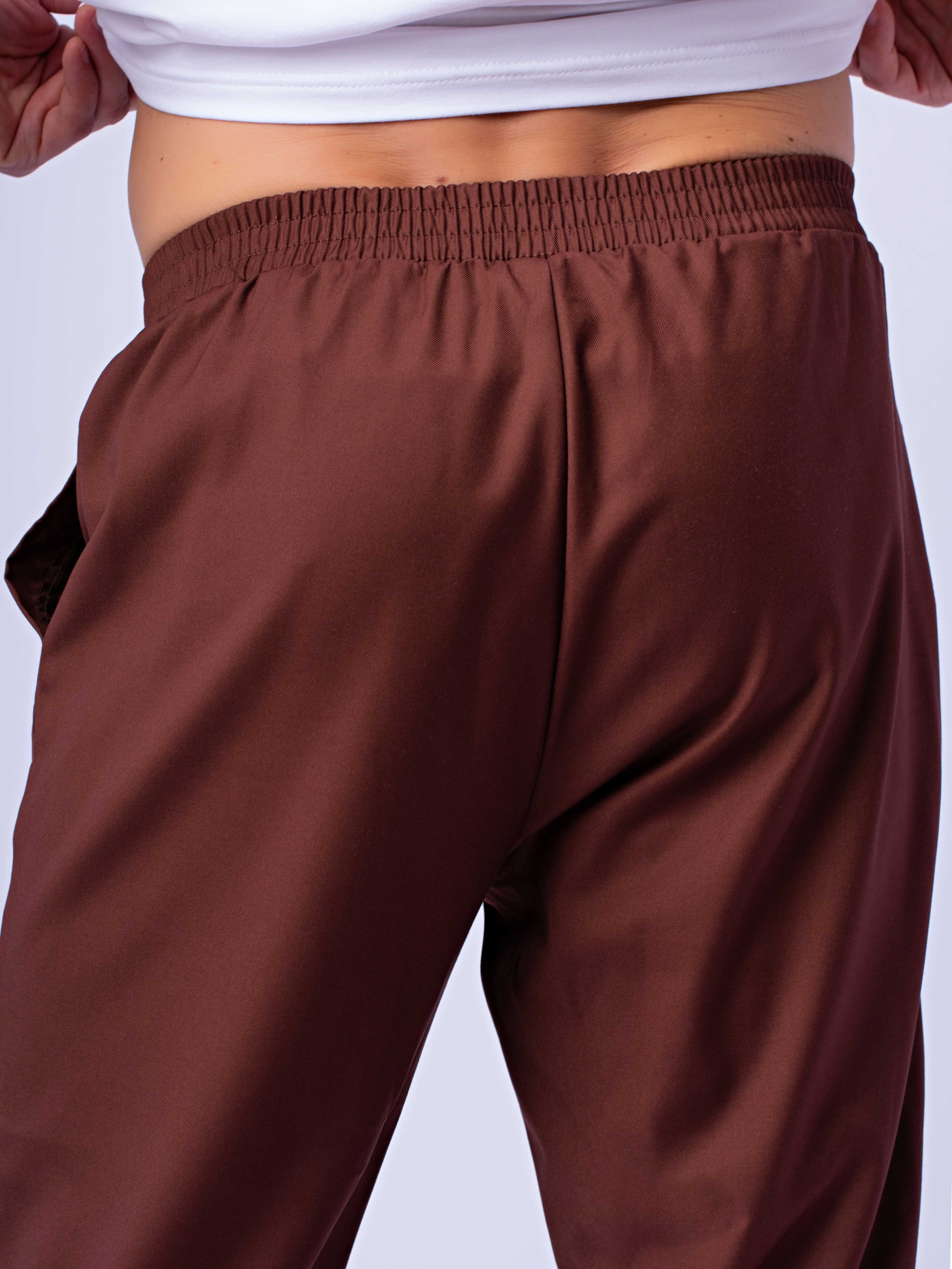 стильная-медицинская-форма-доктор-стиль-мужские-чинос-шоколад-7