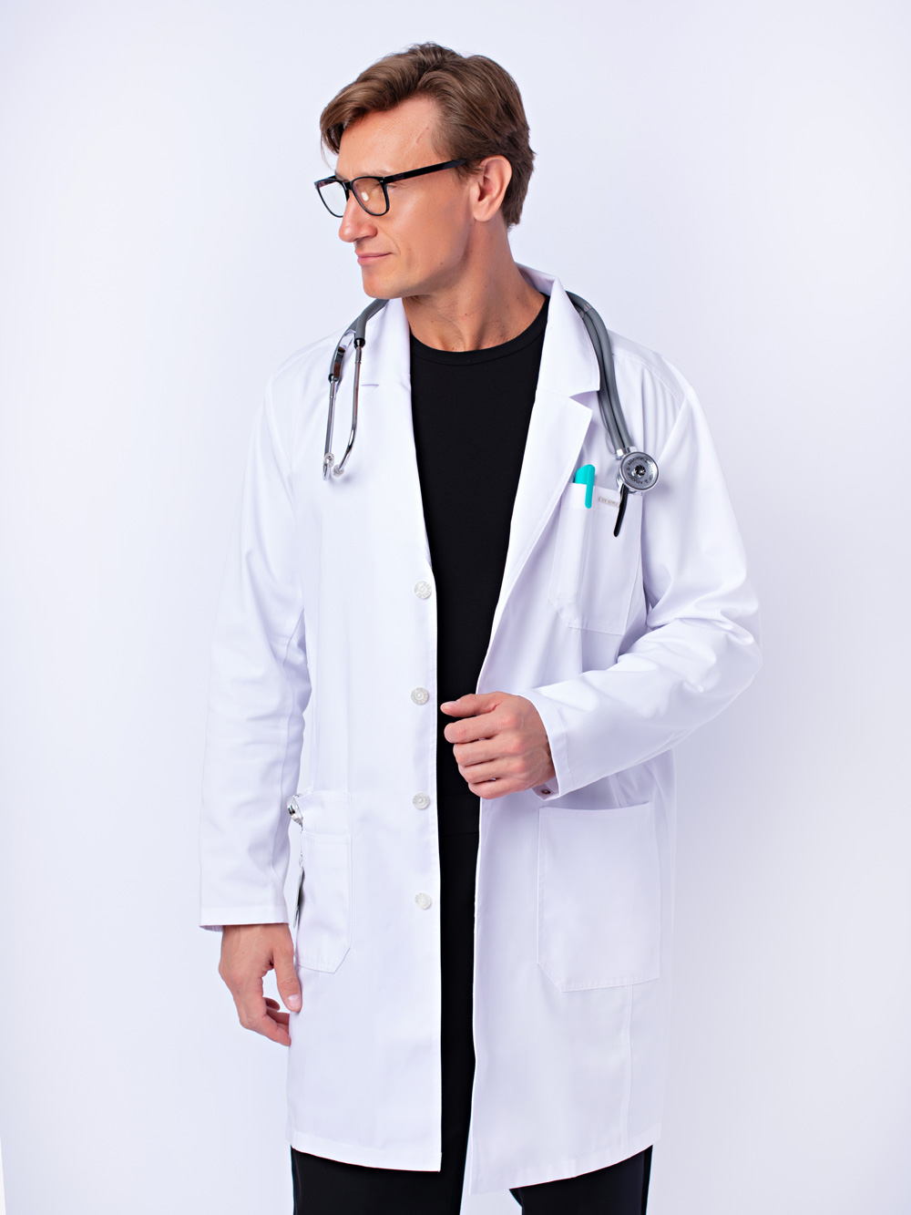 халат-медицинский-мужской-вип-с-карманами-доктор-стиль-на-пуговицах-2