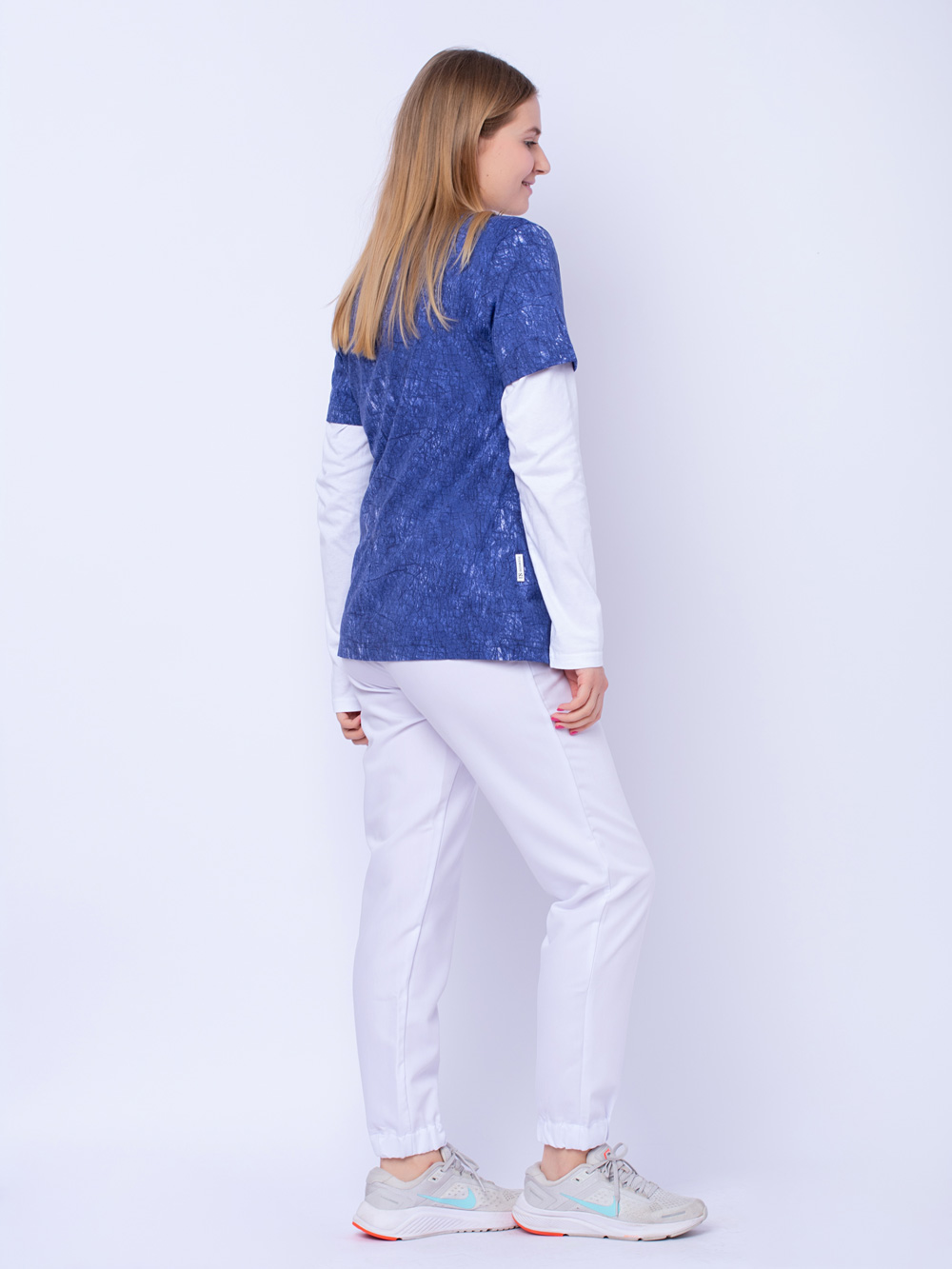 блуза-медицинский-женская-синяя-доктор-стиль-3