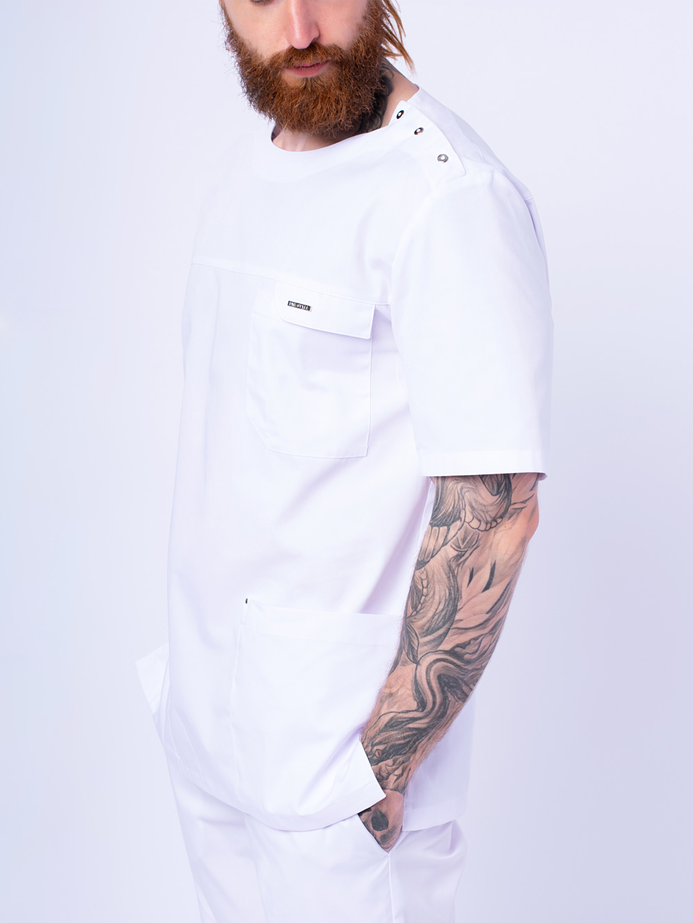 блуза-медицинская-мужская-доктор-стиль-белая-с-карманами-озон-1