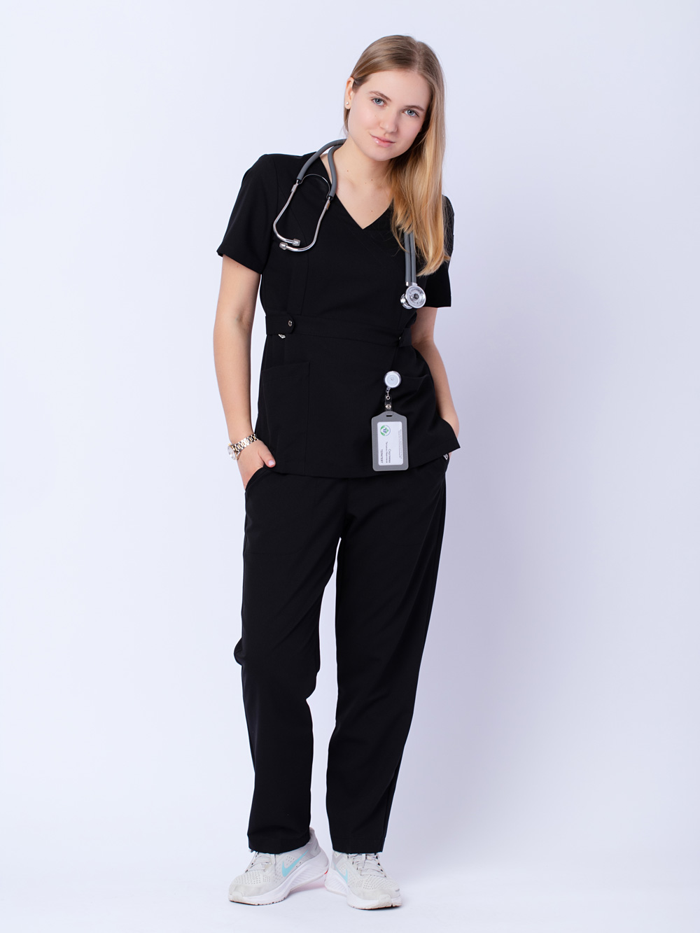 Блуза-медицинская-женская-чёрная-с-карманами-рубашка-для-медиков-доктор-стиль-3