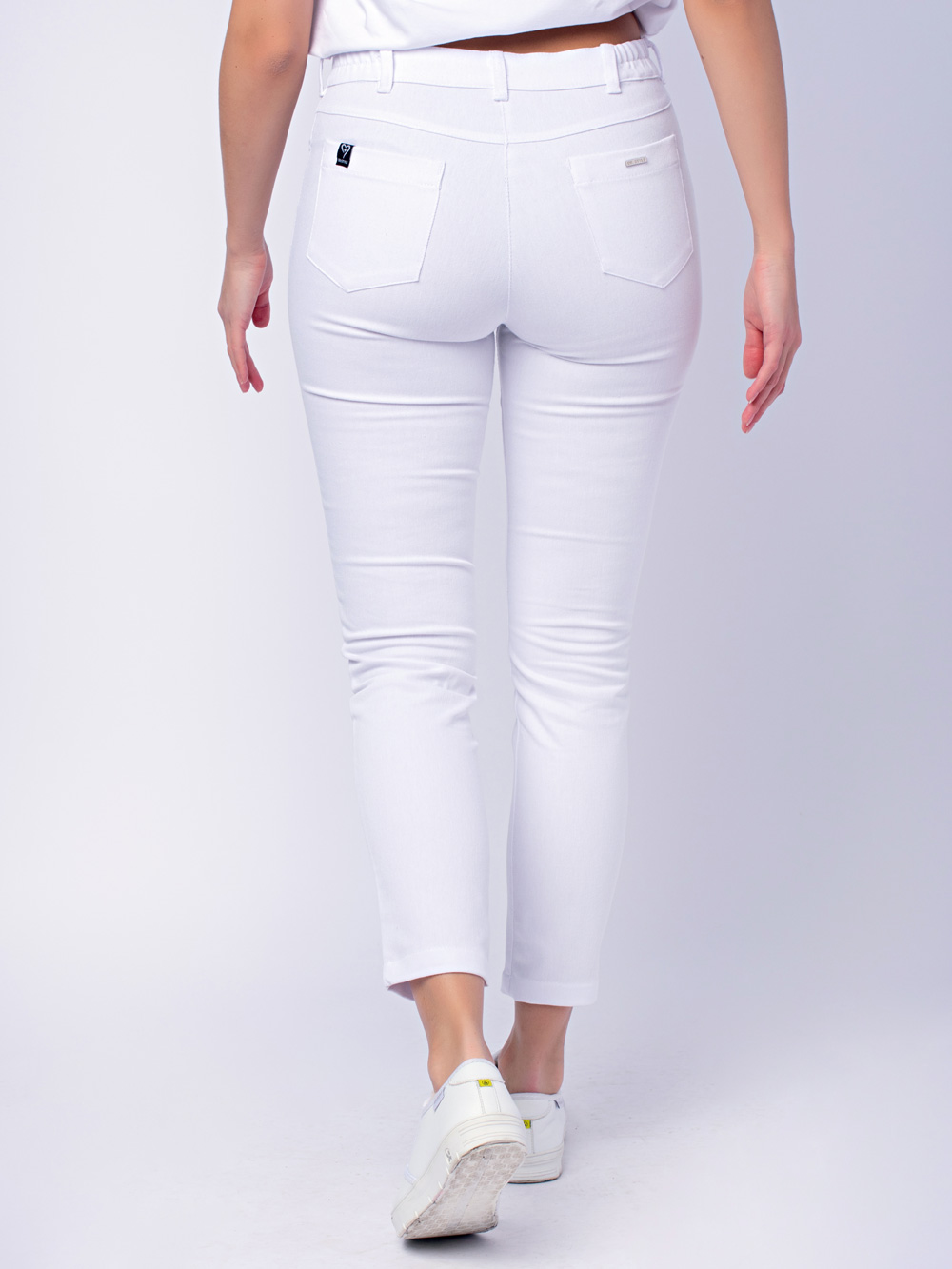 джининсы-слим-доктор-стиль-женские-белые-3
