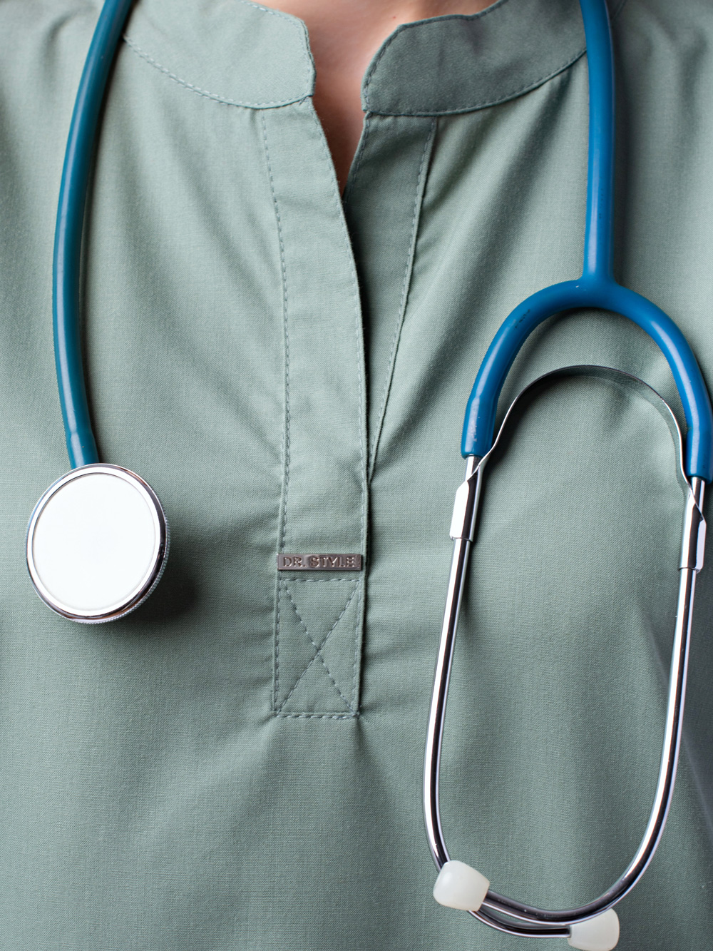 дао-олива-блуза-медицинская-доктор-стиль-5