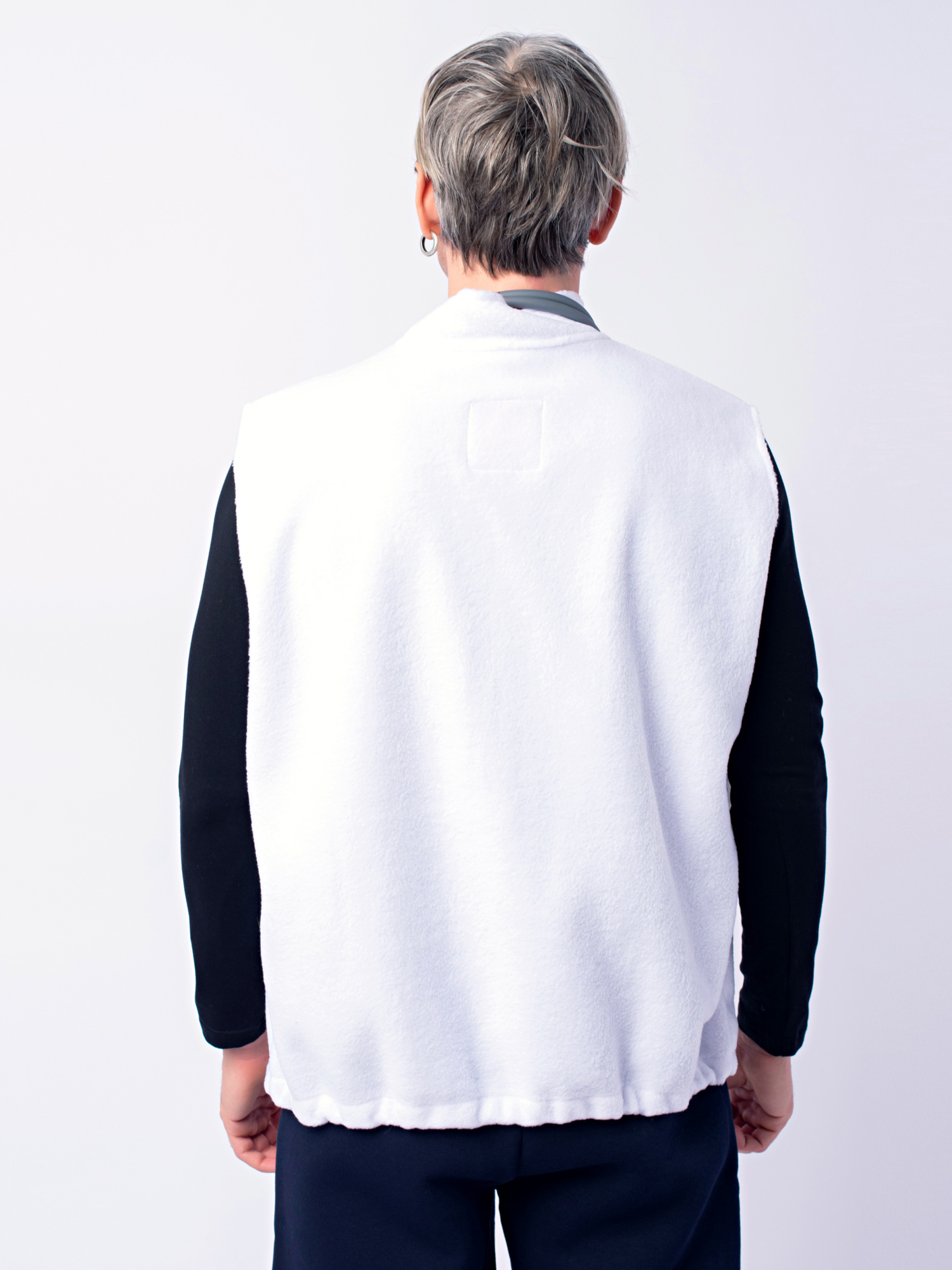 Флисовый-Жилет-Лисса--белый-7